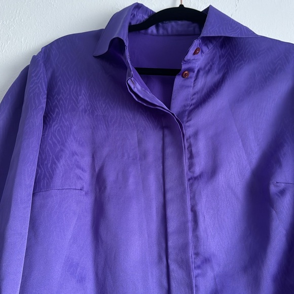 Purple pattern button down shirt - Picture 3 of 4